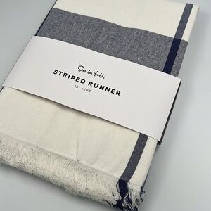 NEW Sur la Table Table Runner